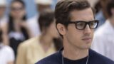 Victor Belmondo: Conosci l’Attore che Interpreta Roger Vadim in Bardot
