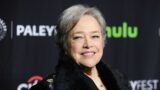 Kathy Bates annuncia il ritiro dalla TV: la sua ultima serie da non perdere