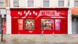 Scopri il Pop-Up Shop Netflix: Memorabilia in Vendita a Partire da 1£!