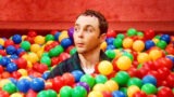 Perché Sheldon dice «Bazinga» in The Big Bang Theory? La storia del celebre tormentone