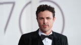 Casey Affleck Debutta alla Regia con Company: Un Film in Costume da Non Perdere