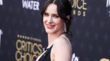 Rachel Brosnahan svela la Lois Lane coraggiosa che sfida le fake news in Superman