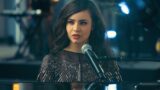 Sofia Carson svela novità sul sequel del controverso film romantico di Netflix del 2022