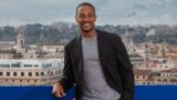Captain America: Brave New World, Anthony Mackie a Roma svela il suo sogno di avere Monica Bellucci negli Avengers