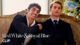 Amicizia Sotto Copertura: Il Principe Henry e Alex in Rosso, Bianco e Blu Reale su Prime Video