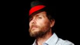 Jovanotti abbandona la sinistra: la contestazione che sorprende tutti