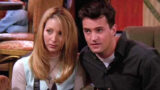 Lisa Kudrow scopre un emozionante messaggio di Matthew Perry in un regalo speciale di Friends