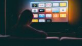 Novità in Streaming: 52 Serie e Film da Non Perdere su Netflix, Hulu, Max, Prime Video e Peacock per il Super Bowl