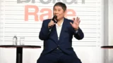 Takeshi Kitano svela il suo Broken Rage e l’incidente imbarazzante al Festival di Venezia 2024