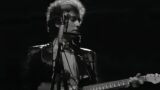 Il Significato di Like A Rolling Stone di Bob Dylan e a Chi Sono Dedicati i Testi