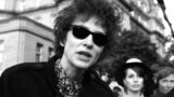 La sorprendete rappresentazione di Bob Dylan: perché meritava l’Oscar più di Timothée Chalamet in Un Completo Sconosciuto