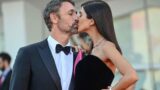 Vivono da separati in casa: l’amore della coppia famosa sfiora la crisi dopo 10 anni