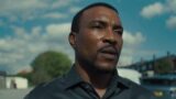 Ashley walters racconta il suo coinvolgimento in un folle raid della polizia per il drama crime di netflix