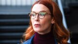 Moira, il cattivo dell’episodio 14 della stagione 8 di 9-1-1: scopri chi è l’eccentrica scienziata interpretata da bridget regan