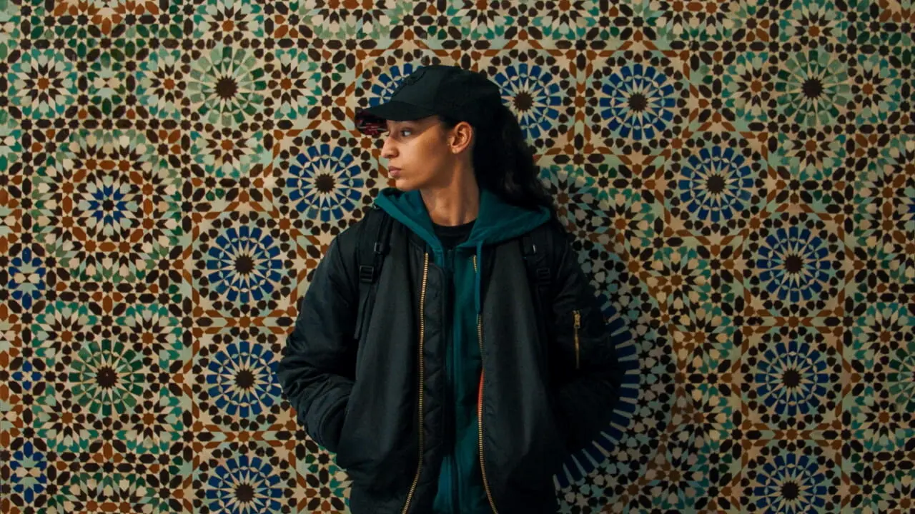 Recensione di la petite dernière, il film di hafsia herzi Recensione di la petite dernière, il film di hafsia herzi