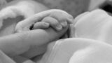 Papà vip annuncia la nascita della sua prima figlia