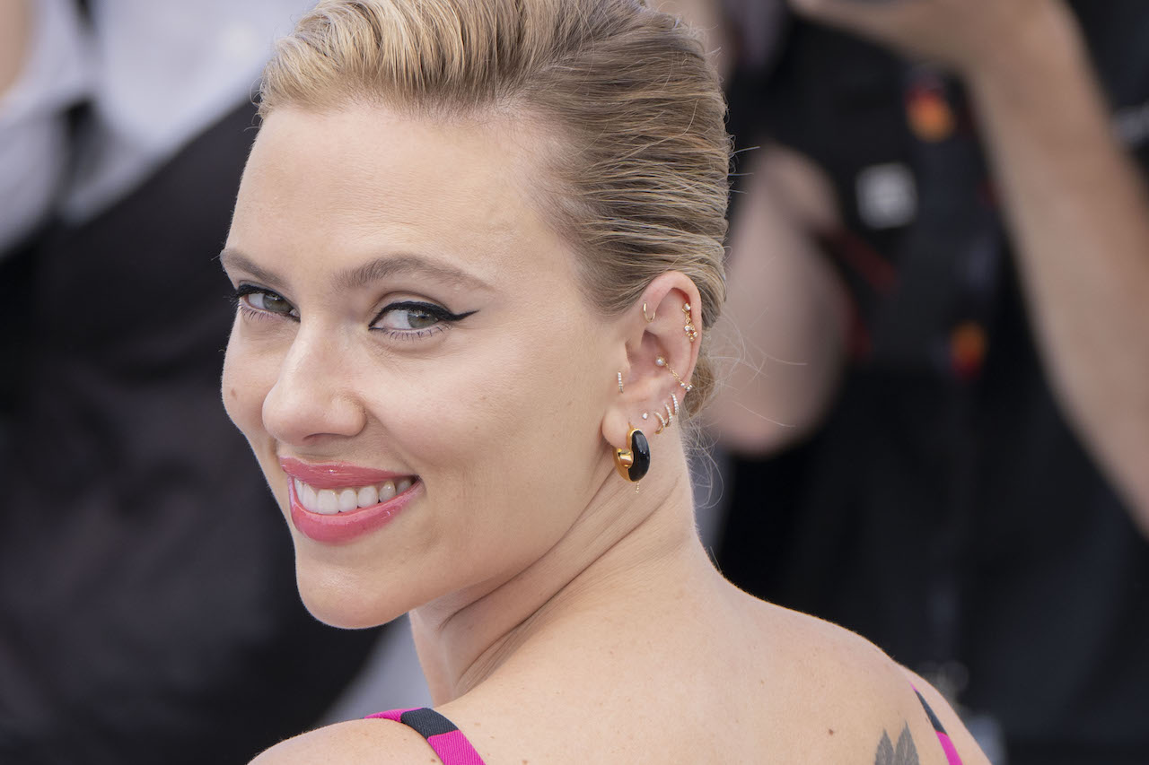 Scarlett johansson parla di dirigere un film marvel studios Scarlett johansson parla di dirigere un film marvel studios