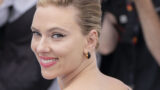 Scarlett Johansson e Miles Teller con Adam Driver in Paper Tiger di James Gray