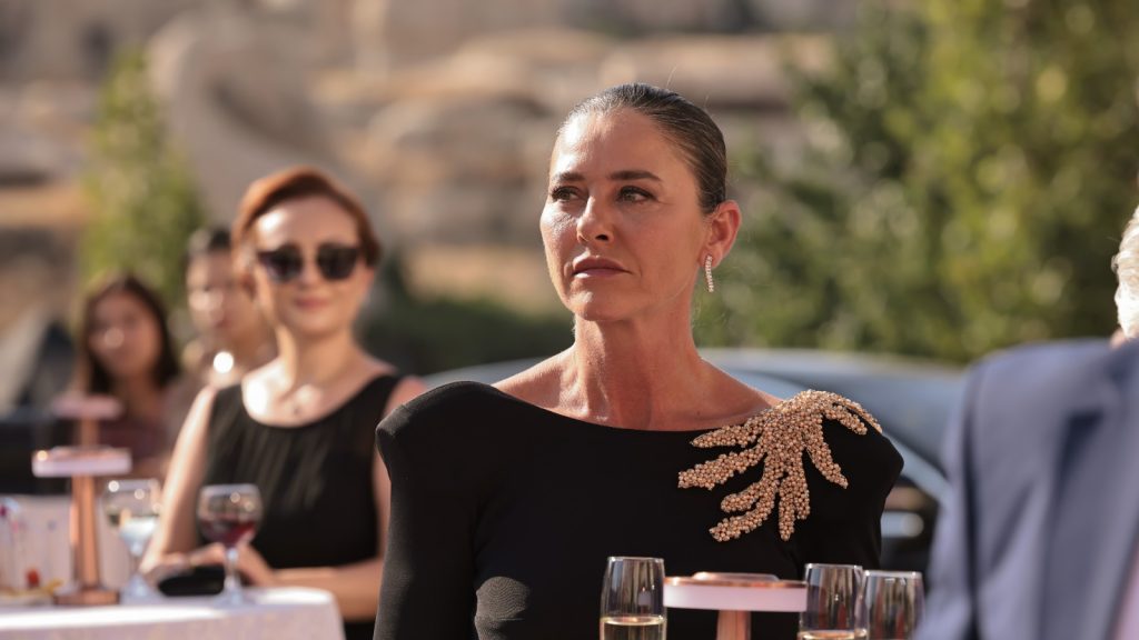 Notte nel cuore: la nuova ‘turcata’ della domenica sera su canale 5 Notte nel cuore: la nuova ‘turcata’ della domenica sera su canale 5
