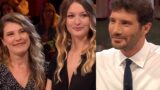 Affari tuoi, elena del friuli venezia giulia vince 36.000 euro con il dottore