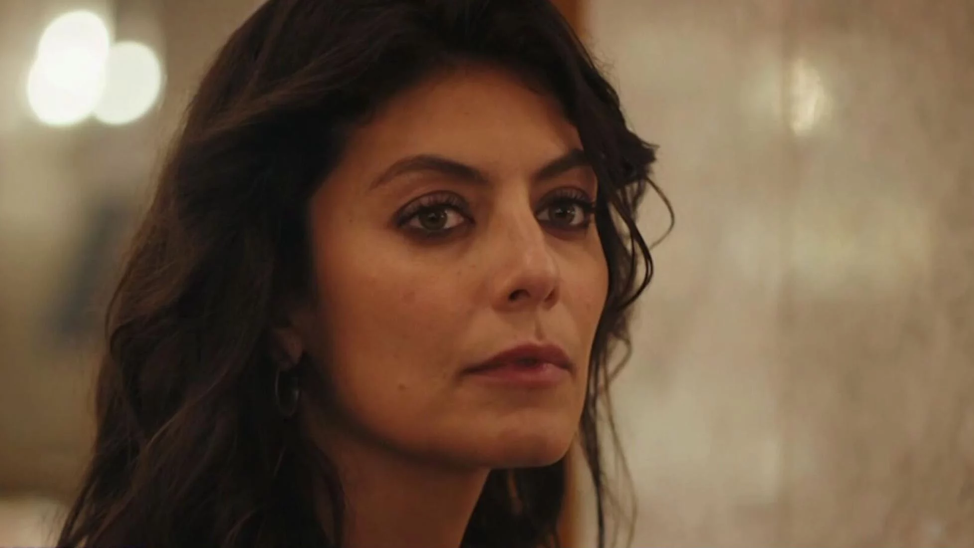 alessandra mastronardi carriera età e curiosità sull attrice da Jumptheshark.it alessandra mastronardi carriera età e curiosità sull attrice