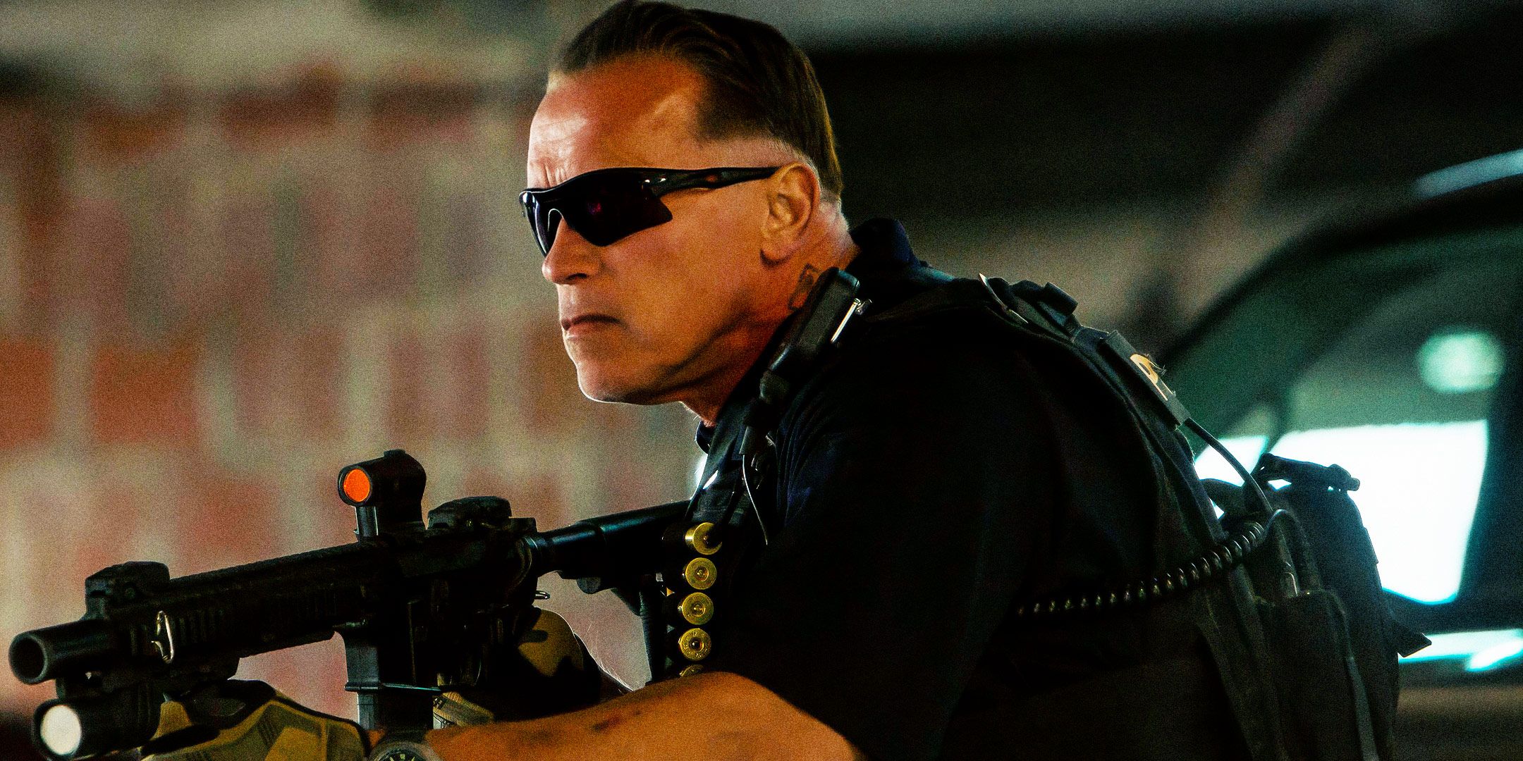 film d azione di schwarzenegger e stallone ispirati a un romanzo del 1939 non hanno funzionato