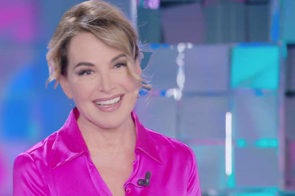 Barbara D’Urso rompe il silenzio sull’addio a Mediaset e il inizio in Rai Barbara D’Urso rompe il silenzio sull’addio a Mediaset e il inizio in Rai