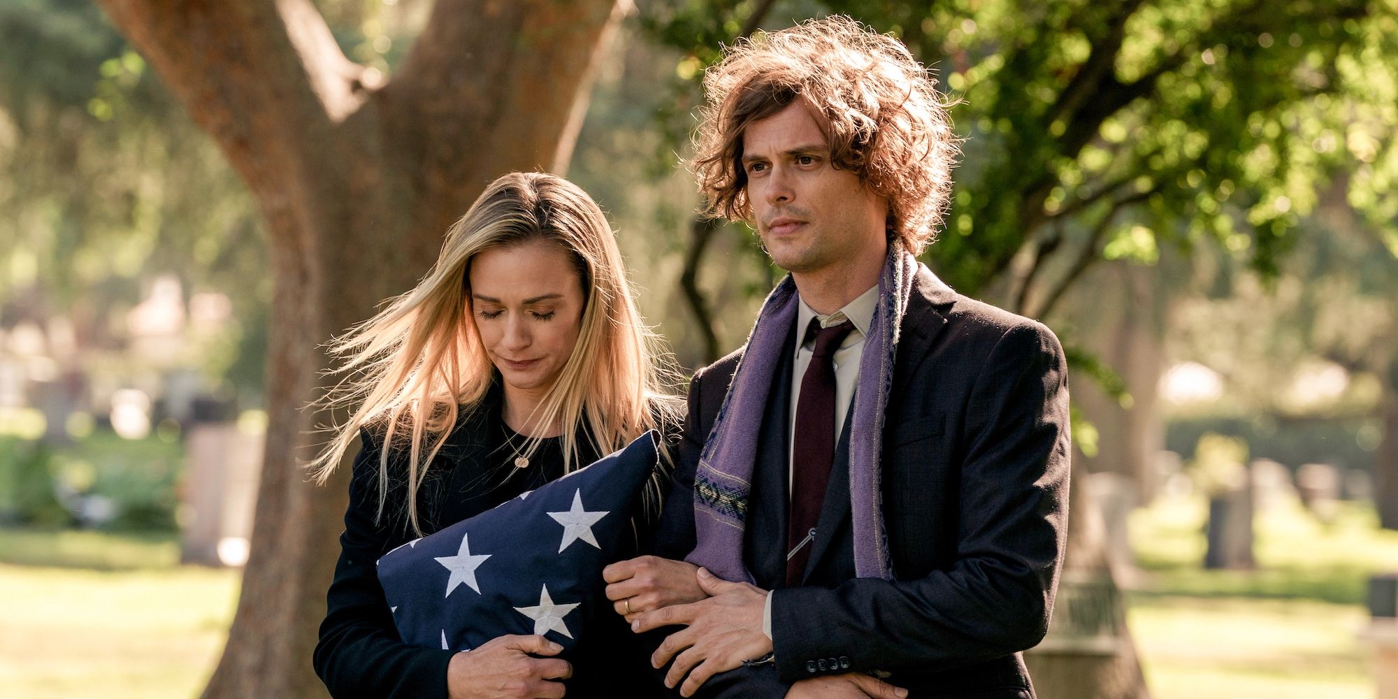 Criminal minds: a.j. cook parla del lavoro con matthew gray gubler Criminal minds: a.j. cook parla del lavoro con matthew gray gubler