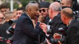 Cannes 2025, tensioni sul red carpet tra denzel washington e un fotografo