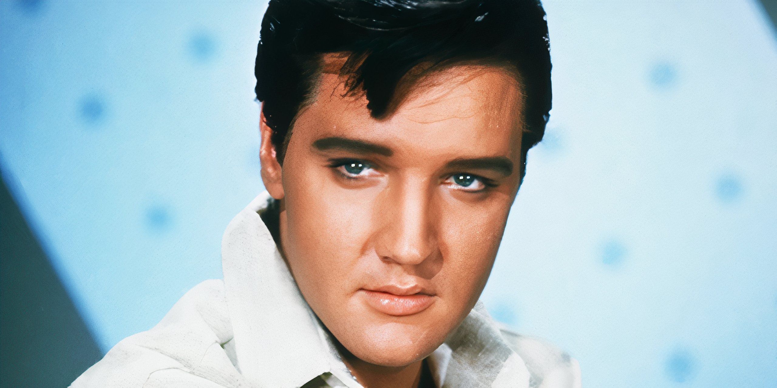 Elvis presley definisce il più grande cantante ma rifiuta una sua canzone Elvis presley definisce il più grande cantante ma rifiuta una sua canzone