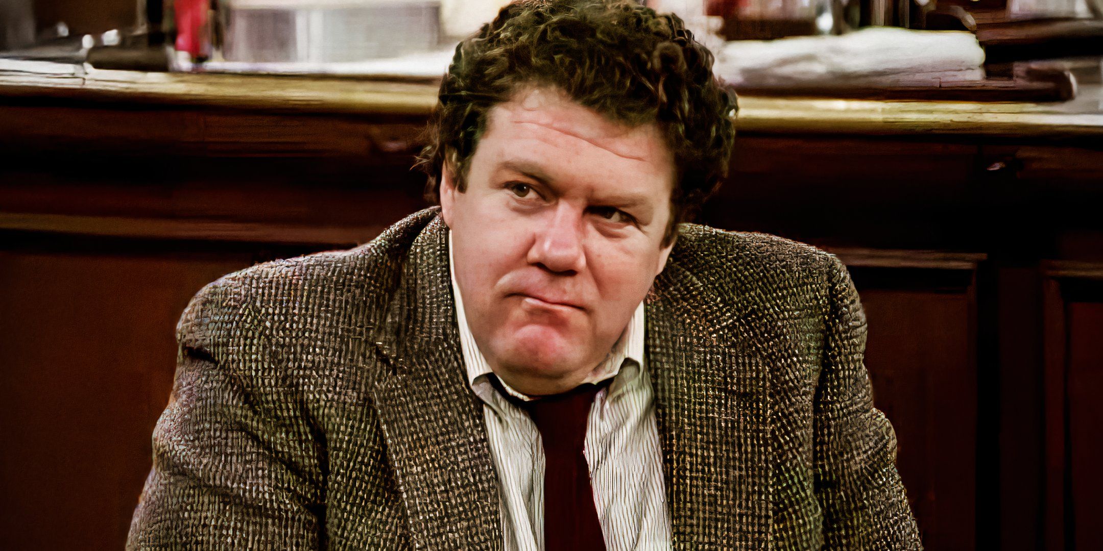 Omaggi per george wendt: il ricordo del cast di cheers e delle celebrità Omaggi per george wendt: il ricordo del cast di cheers e delle celebrità
