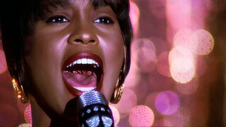 10 canzoni iconiche scritte per un film che non puoi credere