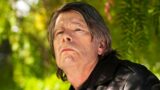 Cameo di stephen king in sons of anarchy e il suo divertente riferimento alla carriera di scrittore