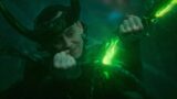Doctor doom sorprende loki e ruba i suoi poteri negli avengers: doomsday