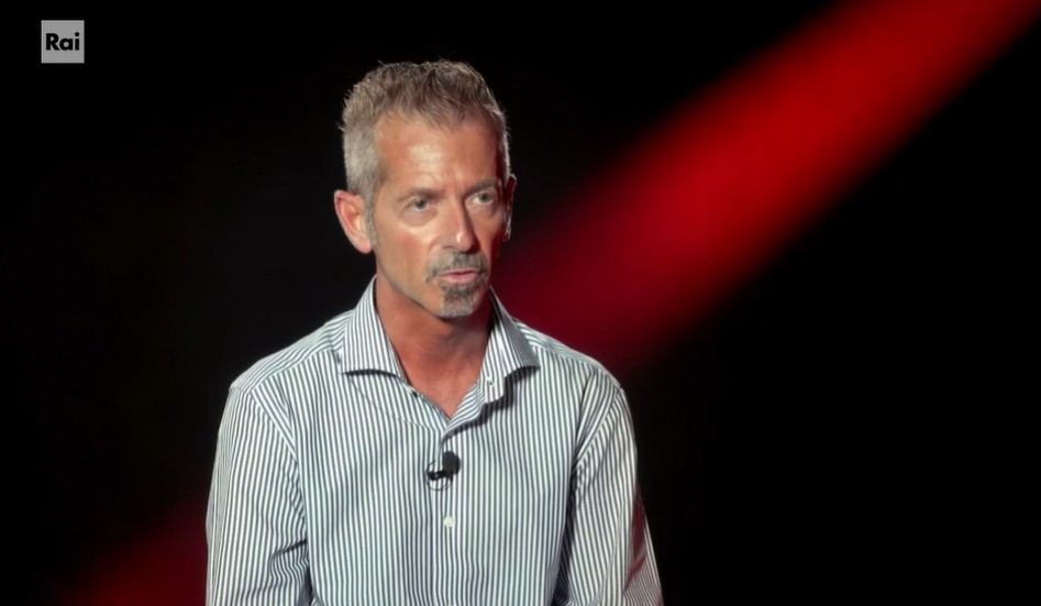 Belve Crime, Massimo Bossetti: “Vorrei sapere anche io perché il mio DNA sugli slip di Yara”