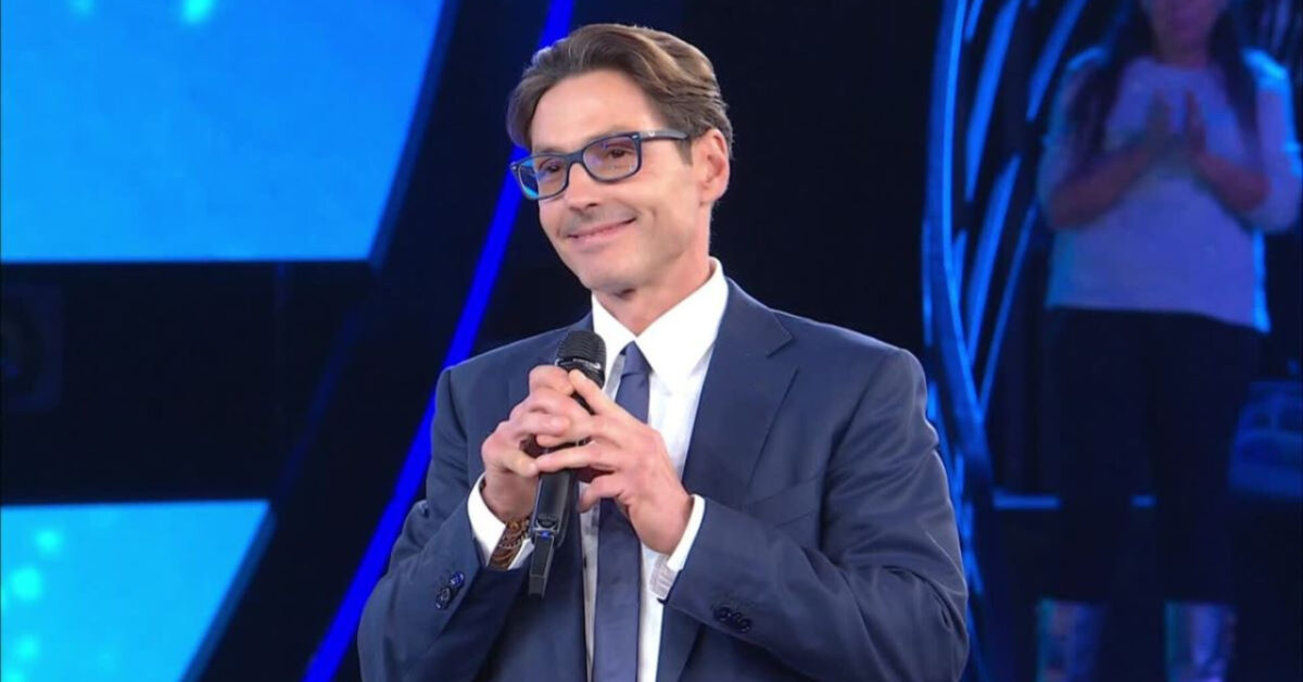 Pier Silvio Berlusconi annuncia il grande conduttore in Mediaset Pier Silvio Berlusconi annuncia il grande conduttore in Mediaset