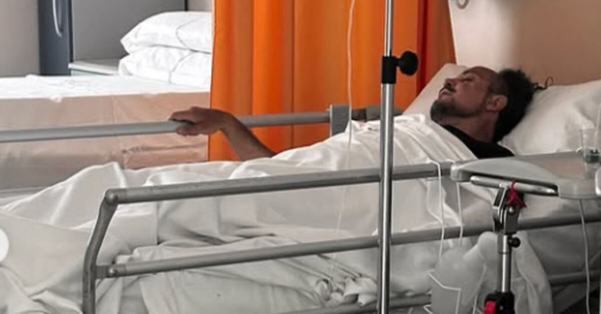 La cantante italiana affronta la paura: compagno ricoverato in ospedale La cantante italiana affronta la paura: compagno ricoverato in ospedale