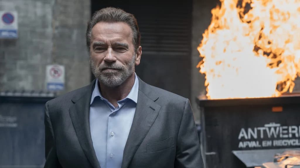 Il remake di l’implacabile con glen powell secondo scharzenegger supererà il classico fantascientifico Il remake di l’implacabile con glen powell secondo scharzenegger supererà il classico fantascientifico