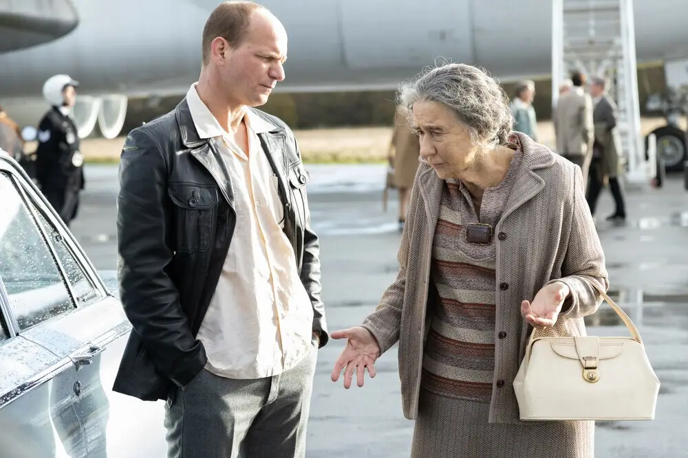 golda scopri trama cast e location del film su prime video