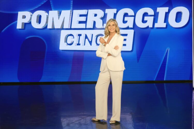 Pomeriggio cinque, myrta merlino e il futuro del programma tra incognite Pomeriggio cinque, myrta merlino e il futuro del programma tra incognite