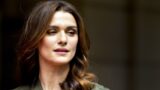 Star di netflix torna con una nuova serie limitata accanto a rachel weisz