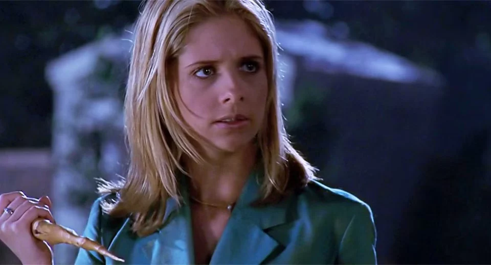 sarah michelle gellar riporta in vita i morti nel buffy