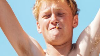 Recensione di tutto in un’estate, il film di louise courvoisier