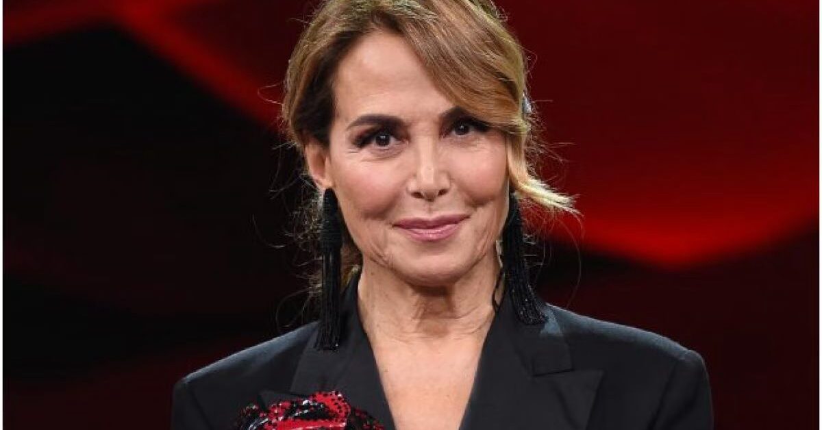 Barbara d’urso torna in tv: novità sui suoi nuovi programmi Barbara d’urso torna in tv: novità sui suoi nuovi programmi