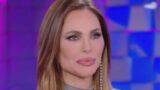 Ilary Blasi torna bionda e sorprende per la somiglianza con Chanel