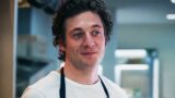 Recensione ristorante carmy: cosa sapere su claire e 4 cose da ricordare prima della stagione 4 di the bear