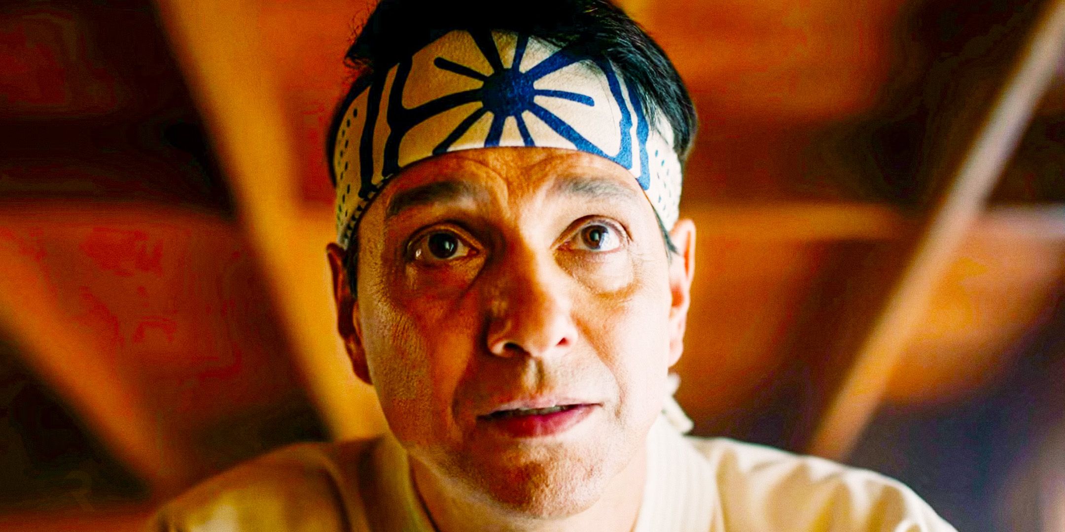Cobra kai: perché il miglior cattivo rende la serie superiore agli altri reboot di karate kid Cobra kai: perché il miglior cattivo rende la serie superiore agli altri reboot di karate kid