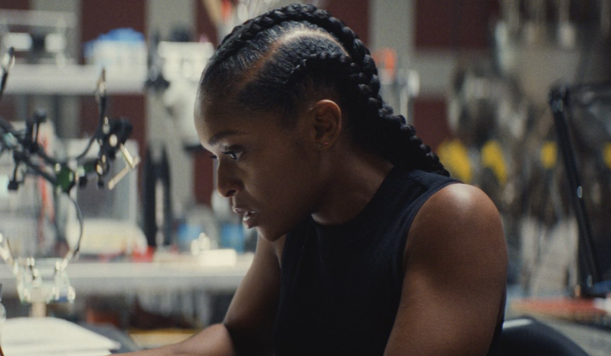 ironheart recensione genio e cuore brillano a chicago