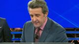 Flavio insinna lascia l’eredità: motivi e curiosità