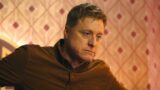 Morte shock in resident alien 4×03: i segreti di un personaggio indimenticabile